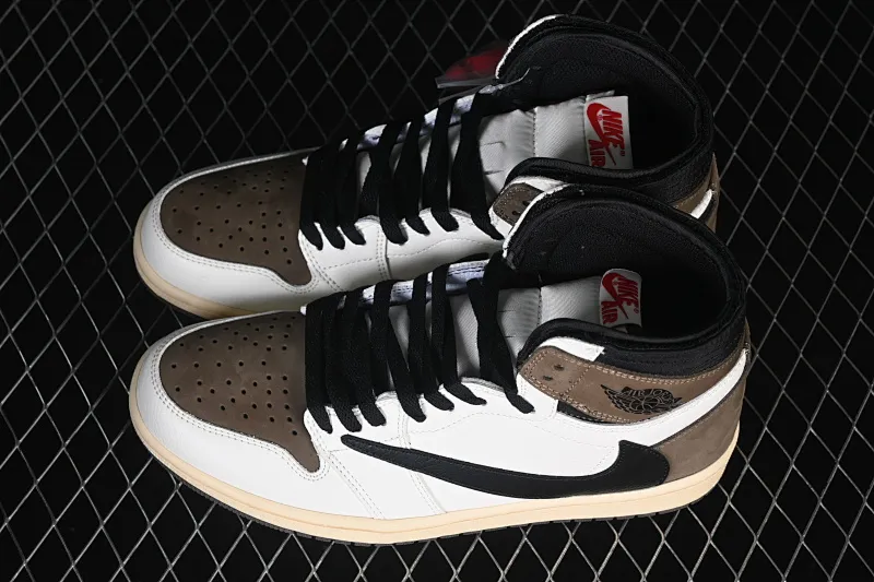 All categories Air Jordan Jordan series basketball shoes Air Jordan 1 High Travis Scott x Air Jordan 1 High OG AJ1 anti-hook high-top basketball shoes CD4487-001